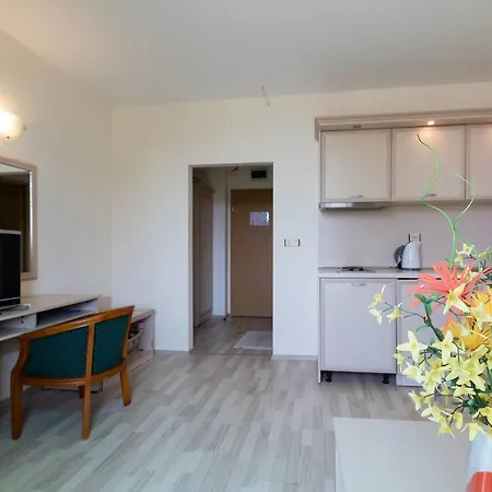 Appartement ❤1 Bedroom W Kitchen&pool View ❤cz❤