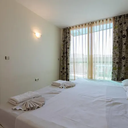 ❤1 Bedroom W Kitchen&pool View ❤cz❤ Apartman *